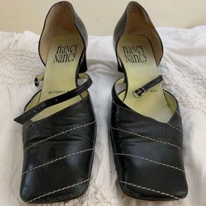 Rare vintage Nancy Nancy heals